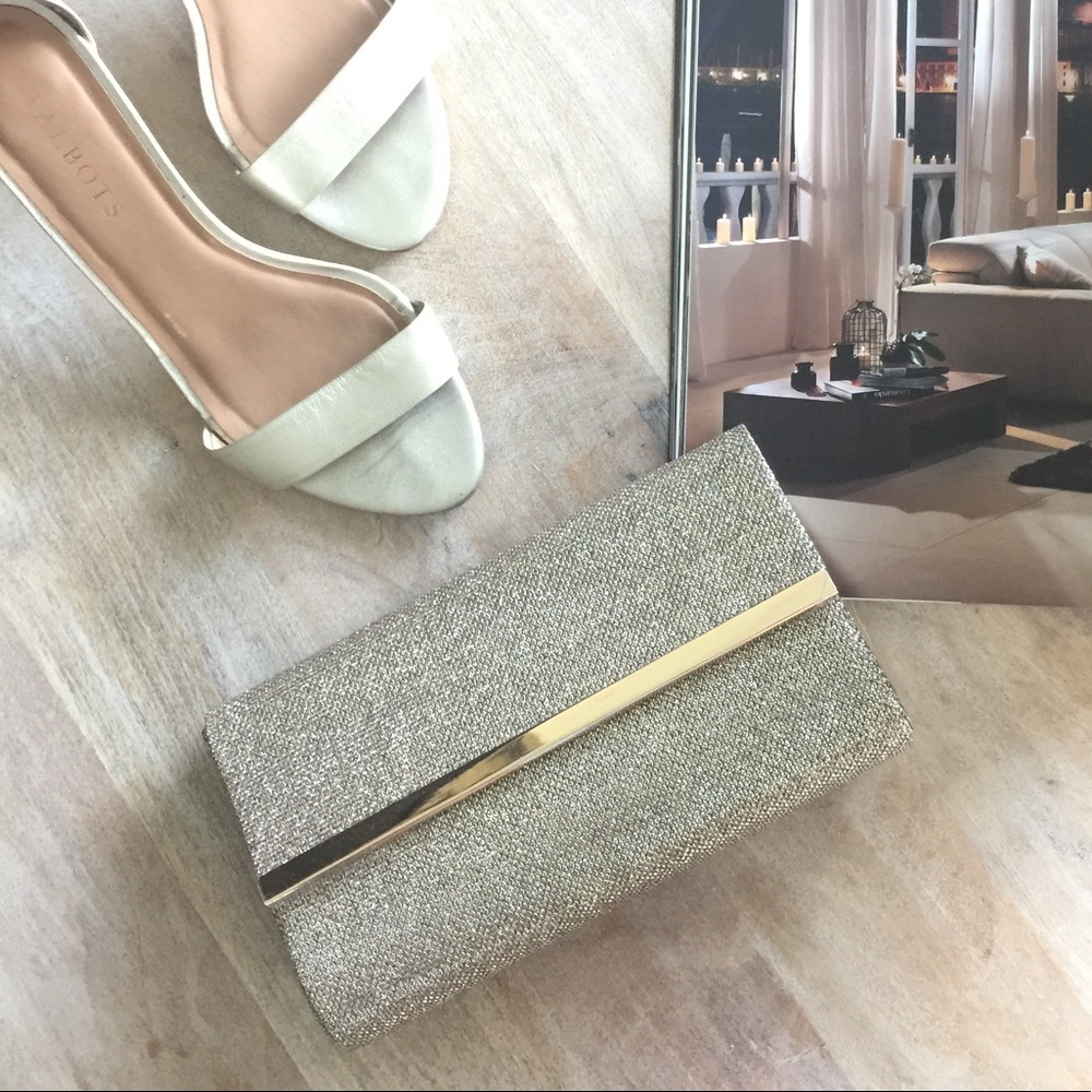 NWOT Clutch & Makeup Bag